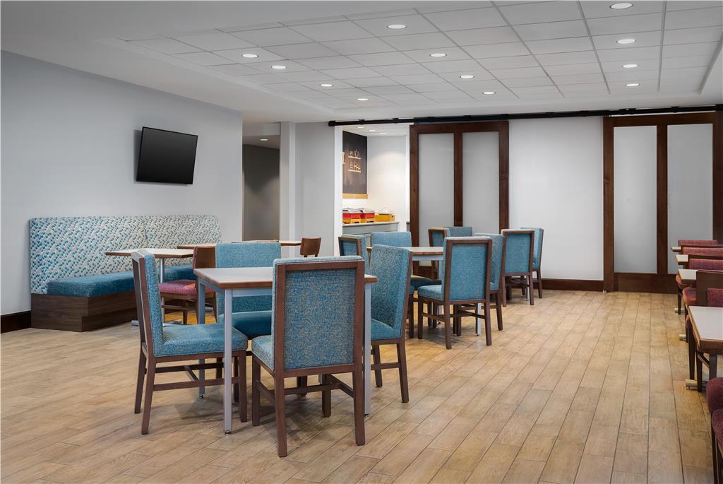 Hampton Inn & Suites Omaha-Downtown Restaurante foto